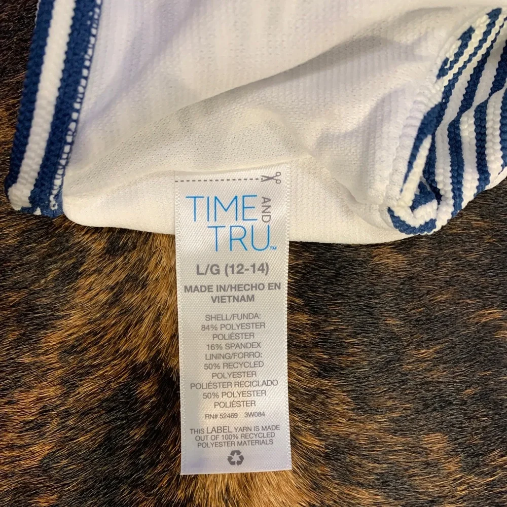 Time and Tru size Large (12-14) blue and white striped bikini top - Picture 2 of 7